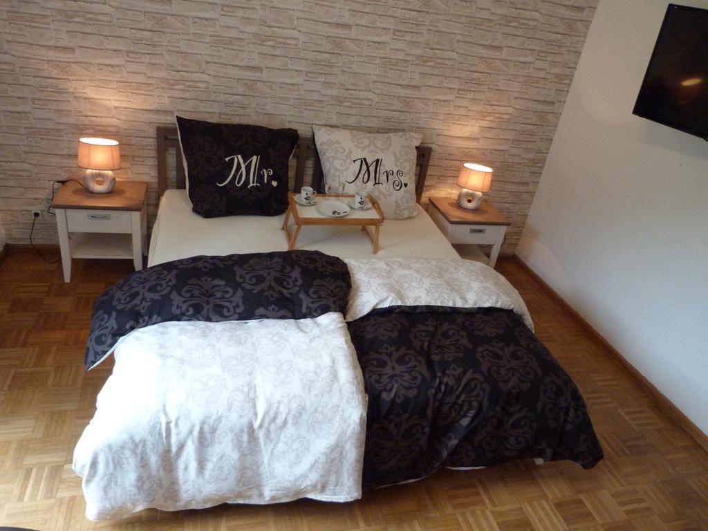 5X Balkon-Apartments Mit Kueche 40-65Qm Ruhrgebietferienwohnung Dobry-Fuchs Oberhausen  Chambre photo