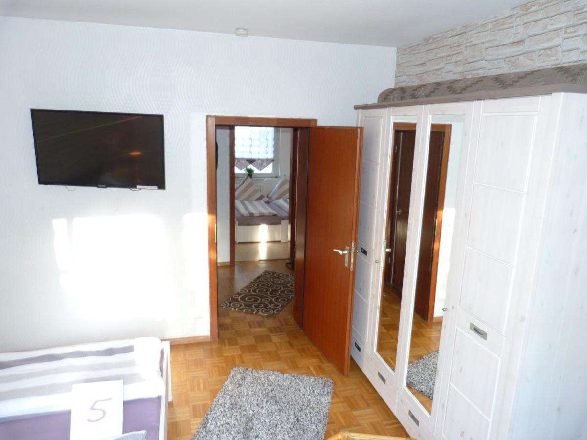 5X Balkon-Apartments Mit Kueche 40-65Qm Ruhrgebietferienwohnung Dobry-Fuchs Oberhausen  Extérieur photo